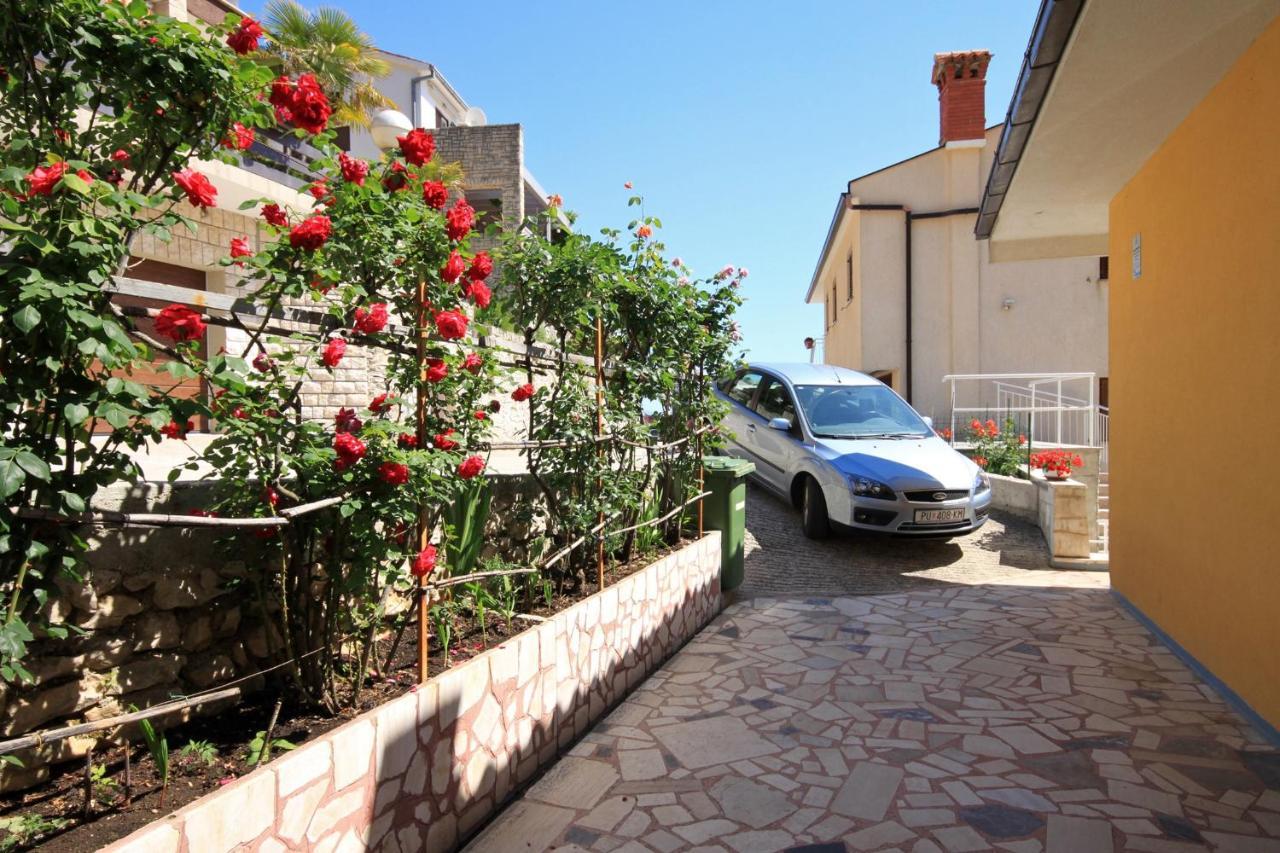 Apartments With A Parking Space Rabac, Labin - 6414 ภายนอก รูปภาพ