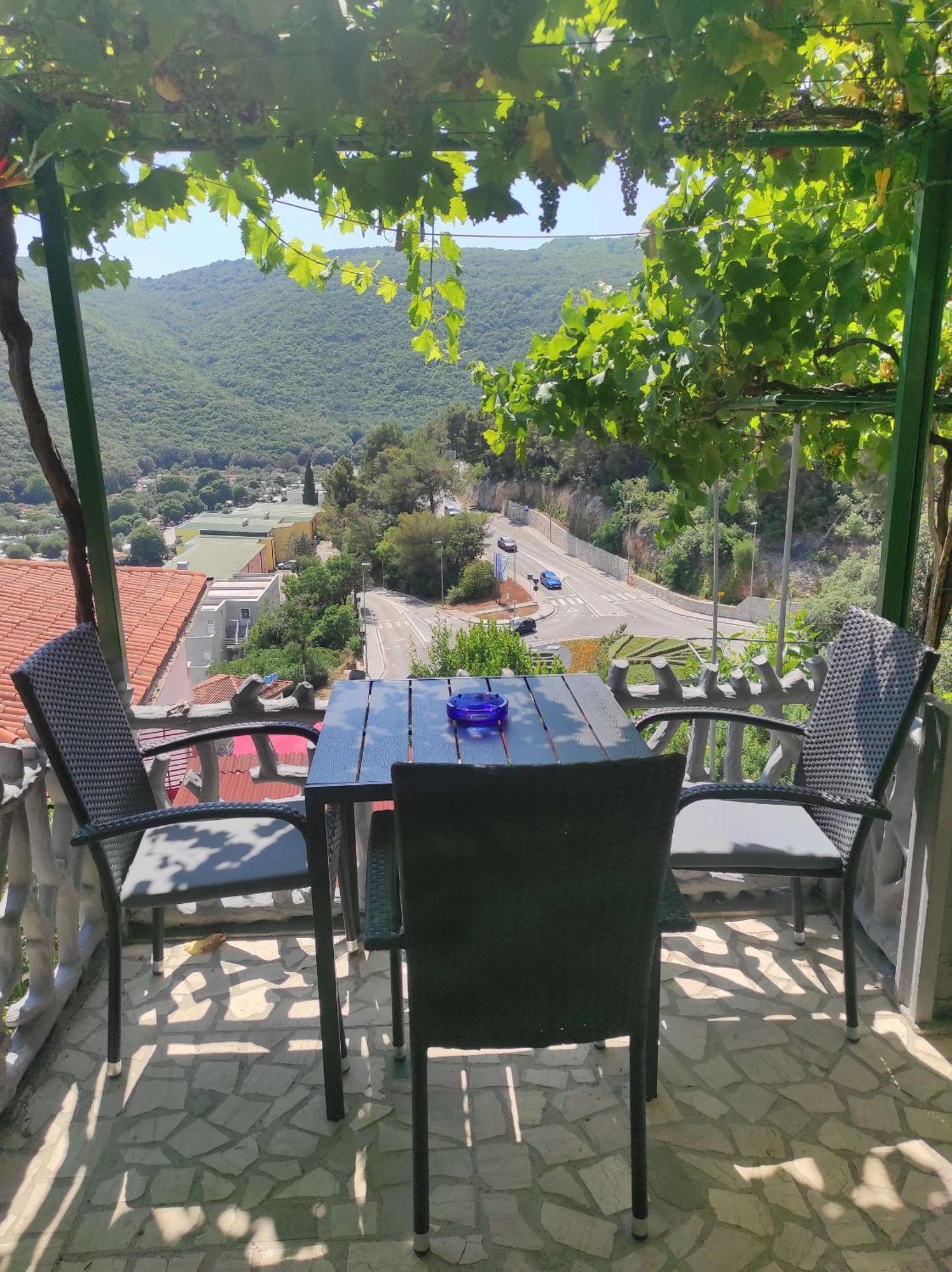 Apartments With A Parking Space Rabac, Labin - 6414 ภายนอก รูปภาพ